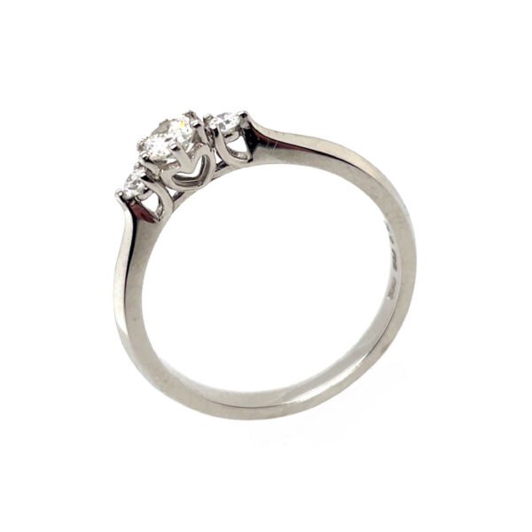 14kt hvidguldsring m. 0,32ct